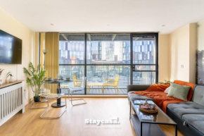 Bright 2-br Apt In Manchester - Up To 6 Guests!